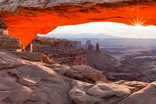 Item #27752 Photo. Mesa Arch, Canyonlands National Park. Nilauro Markus