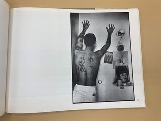Conversations with the Dead: Photographs of Prison Life with the Letters and Drawings of Billy McCune #122054