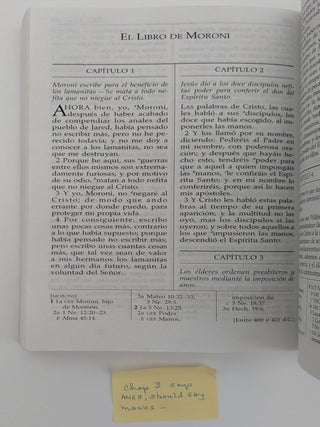 El Libro de Mormón: Otro Testamento de Jesucristo (2 books- corrected copy plus the one with mis-print on p. 626)