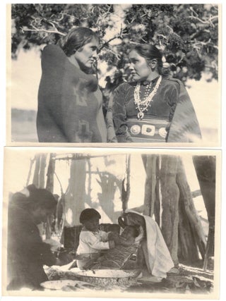 Navajos. 28 Photographs of Daily Life